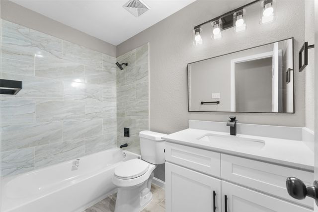 1129 Via Balboa, Mesquite, TX 75150