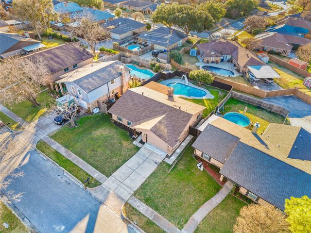 1129 Via Balboa, Mesquite, TX 75150