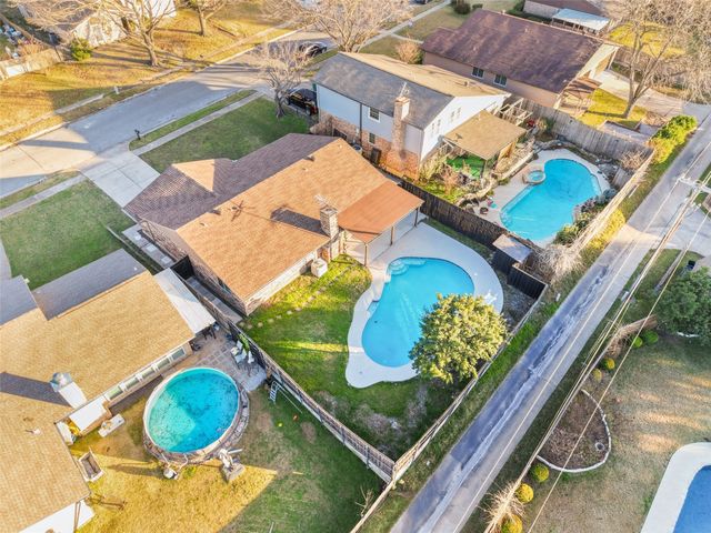 1129 Via Balboa, Mesquite, TX 75150