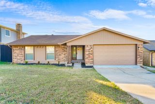 1129 Via Balboa, Mesquite, TX 75150