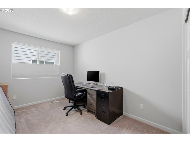 1987 Nw WESSEX St, Mc Minnville, OR 97128