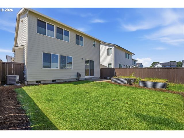1987 Nw WESSEX St, Mc Minnville, OR 97128