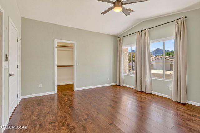 446 W Silvertip Road, Tucson, AZ 85737