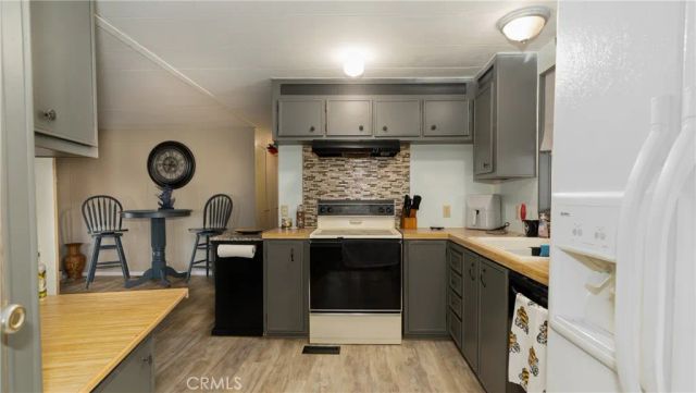 5001 W Florida 224, Hemet, CA 92545