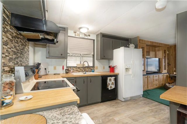 5001 W Florida 224, Hemet, CA 92545