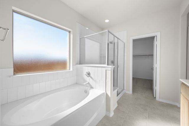 321 Los Llanos Road, Granbury, TX 76048