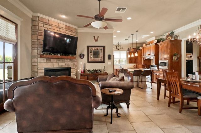 605 Fall Winds Circle, Bossier City, LA 71111