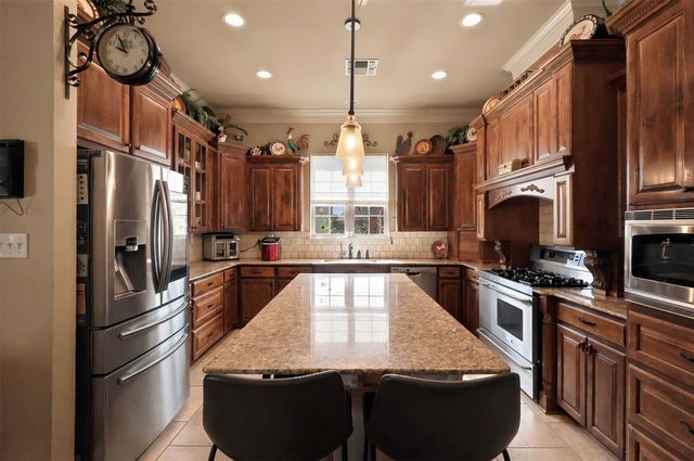 605 Fall Winds Circle, Bossier City, LA 71111