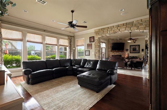 605 Fall Winds Circle, Bossier City, LA 71111