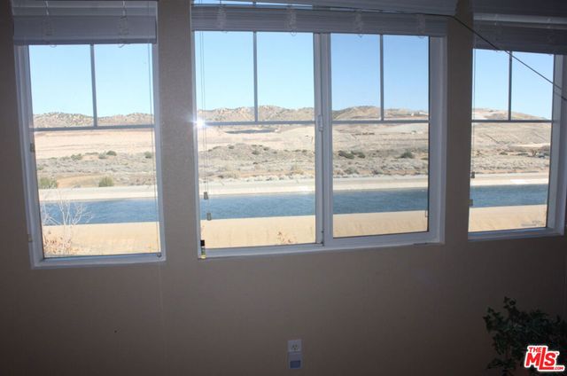 2021 Tangerine Street, Palmdale, CA 93551