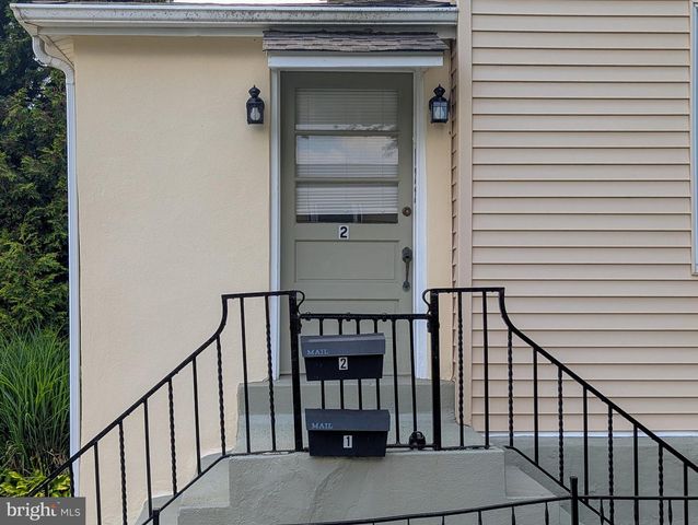 122 EGERTON, Glenside, PA 19038