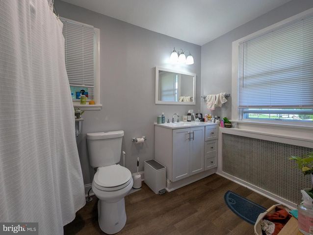122 EGERTON, Glenside, PA 19038
