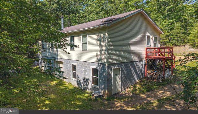 184 WINTER ROAD, Paw Paw, WV 25434