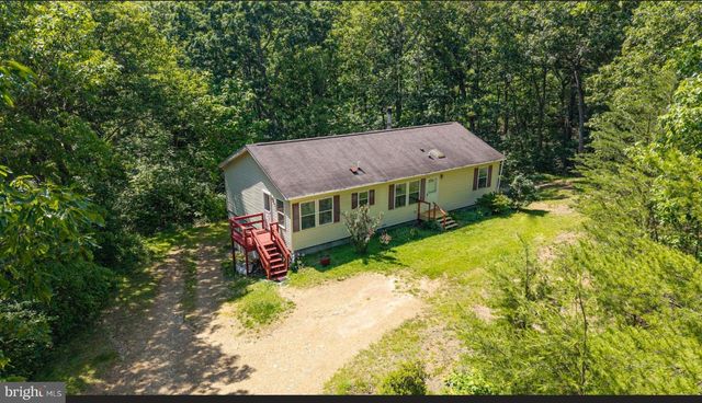 184 WINTER ROAD, Paw Paw, WV 25434