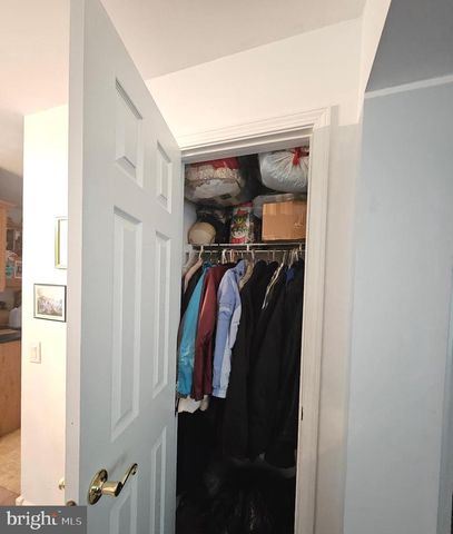 184 WINTER ROAD, Paw Paw, WV 25434