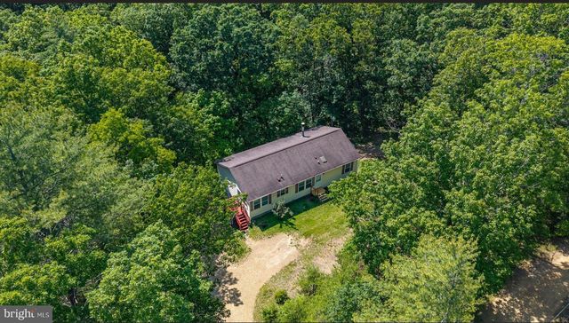 184 WINTER ROAD, Paw Paw, WV 25434