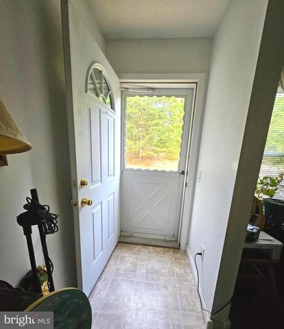 184 WINTER ROAD, Paw Paw, WV 25434