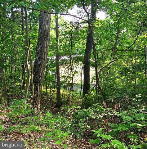 184 WINTER ROAD, Paw Paw, WV 25434