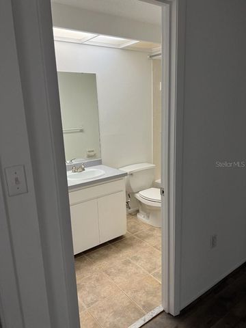 926 SUNRIDGE DRIVE F1, Sarasota, FL 34234