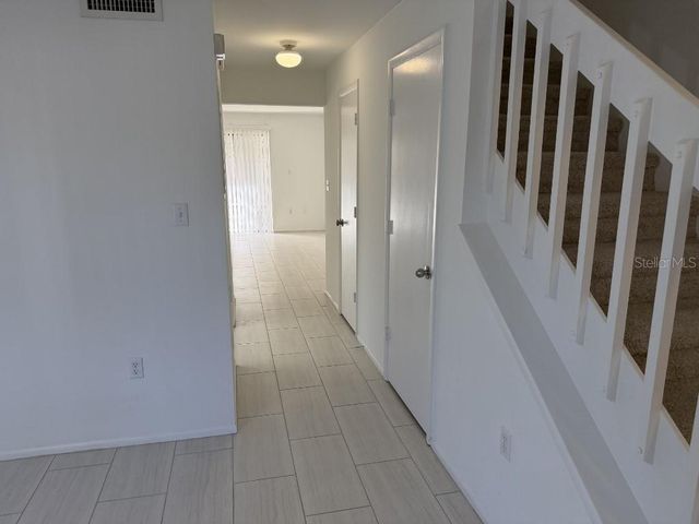 926 SUNRIDGE DRIVE F1, Sarasota, FL 34234