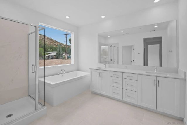 10252 Riverhill Lane, Lakeside, CA 92040