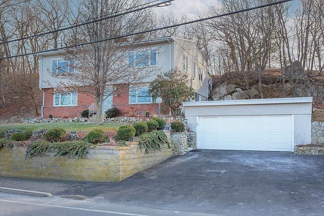 340 Essex St, Saugus, MA 01906