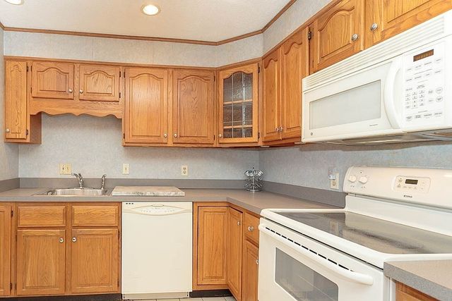 340 Essex St, Saugus, MA 01906