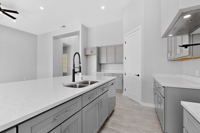 1701 Nancy Lopez Boulevard, Rio Communities, NM 87002