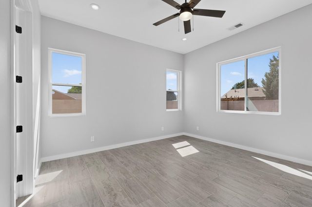 1701 Nancy Lopez Boulevard, Rio Communities, NM 87002
