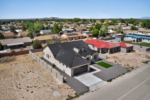 1701 Nancy Lopez Boulevard, Rio Communities, NM 87002