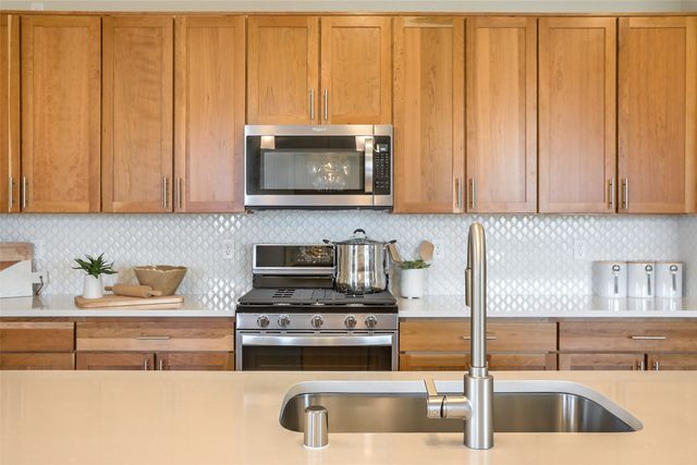 4628 Rail Runner Road, Santa Fe, NM 87507