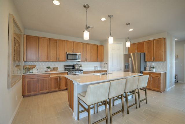 4628 Rail Runner Road, Santa Fe, NM 87507