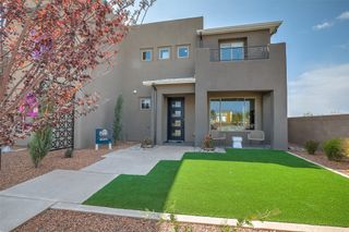 4628 Rail Runner Road, Santa Fe, NM 87507