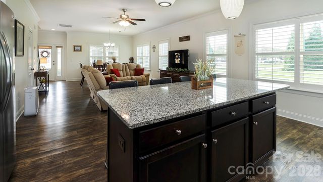 108 Damsire Court, Mooresville, NC 28115