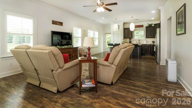 108 Damsire Court, Mooresville, NC 28115