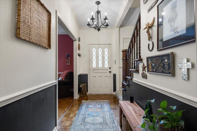 5911 Foxcroft RD, Tyler, TX 75703