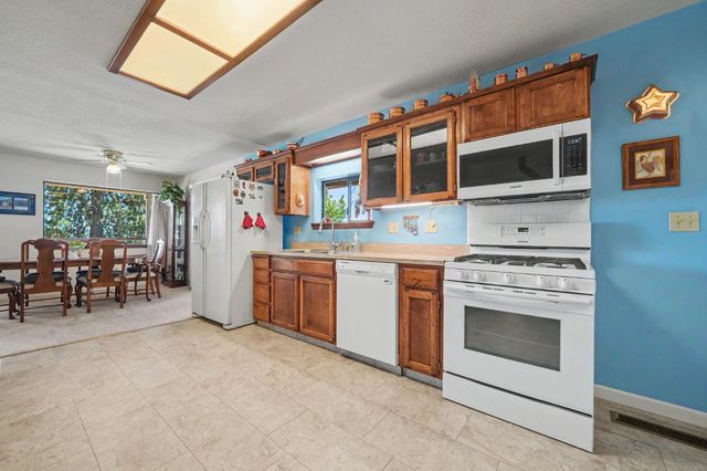14206 Williams Rd, Pioneer, CA 95666
