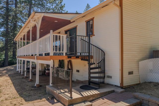 14206 Williams Rd, Pioneer, CA 95666