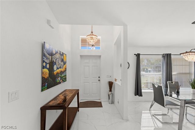 126 SE 15th PL, Cape Coral, FL 33990