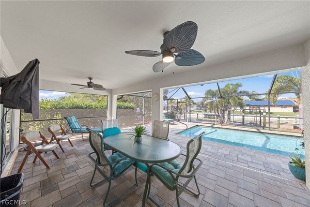 126 SE 15th PL, Cape Coral, FL 33990