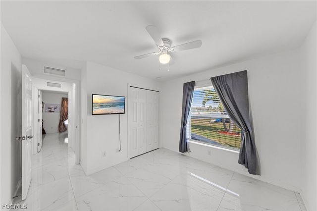 126 SE 15th PL, Cape Coral, FL 33990