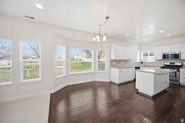 324 N IRONSIDE WAY, Farmington, UT 84025