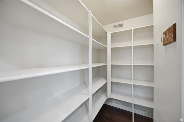 324 N IRONSIDE WAY, Farmington, UT 84025