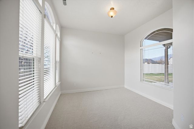 324 N IRONSIDE WAY, Farmington, UT 84025