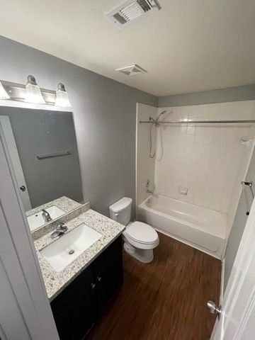 17040 Wilthorne Gardens Court, Houston, TX 77084