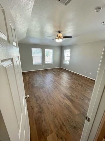 17040 Wilthorne Gardens Court, Houston, TX 77084