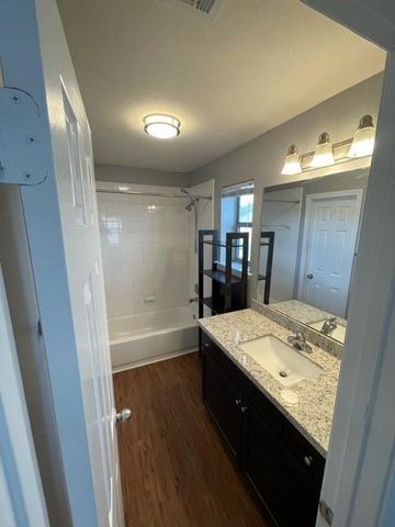 17040 Wilthorne Gardens Court, Houston, TX 77084