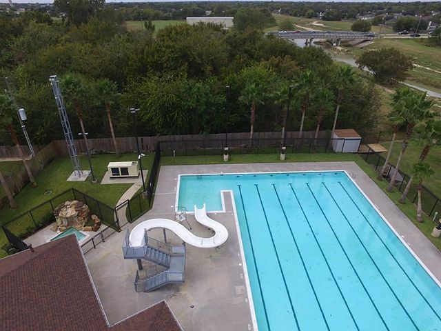 17040 Wilthorne Gardens Court, Houston, TX 77084
