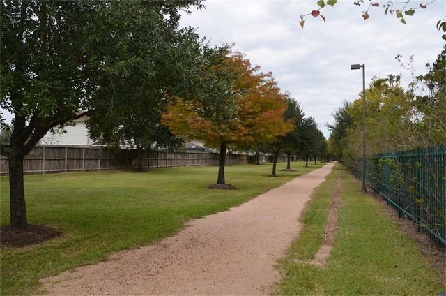 17040 Wilthorne Gardens Court, Houston, TX 77084