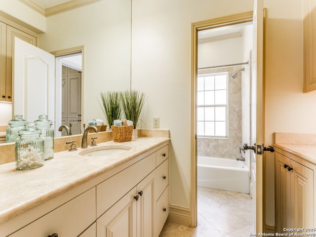 7897 Broadway Unit 1001, San Antonio, TX 78209